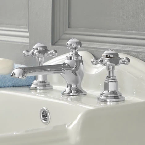 Milano Elizabeth - Traditional 3 Tap-Hole Basin Mixer Tap - Chrome & White (Crosshead Handles) 4 Milano Elizabeth - Traditional 3 Tap-Hole Basin Mixer Tap - Chrome & White (Crosshead Handles) - Image 2